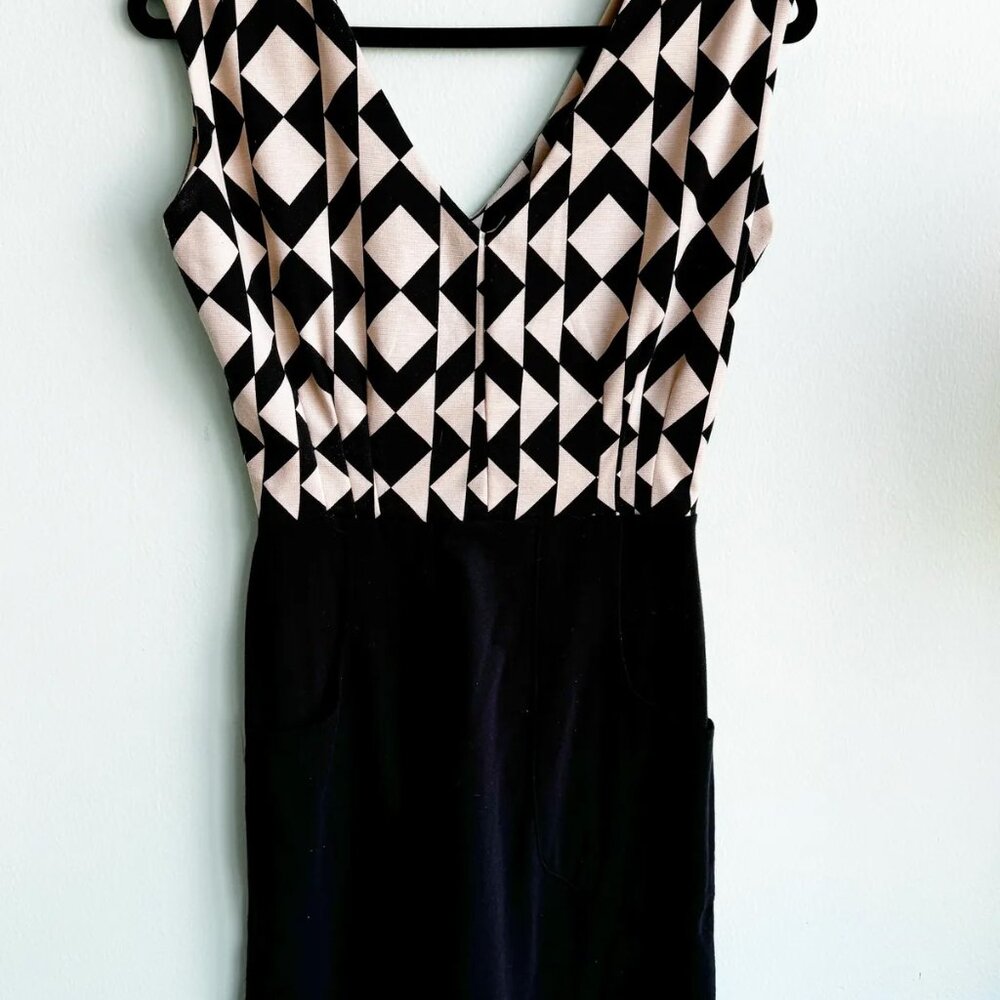 Field Day Black and white geometric dress